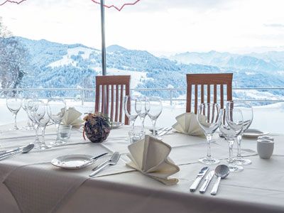 Edles Ambiente und herrlicher Weitblick